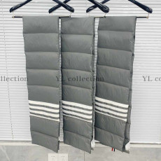 톰브라운 패딩 4바 머플러